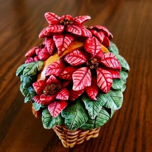 Longaberger Poinsetta Basket 2002